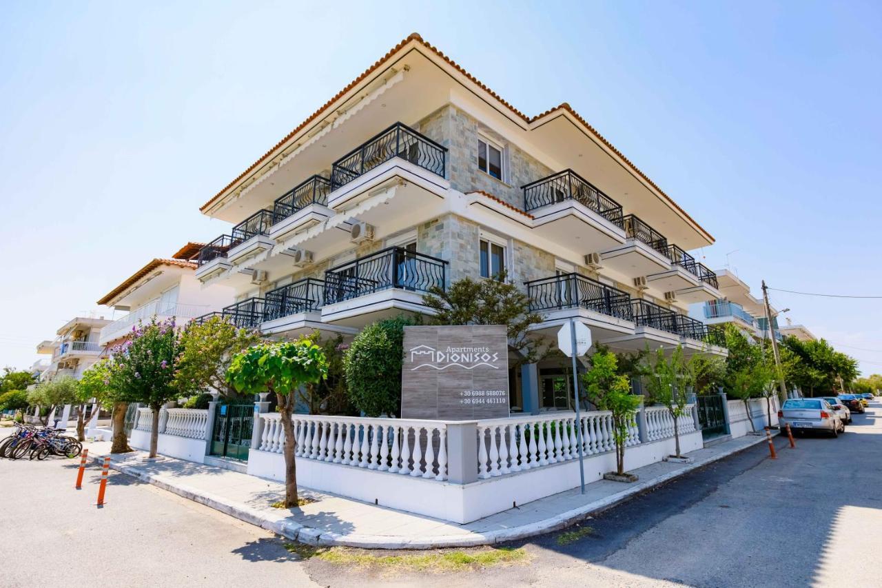 Dionisos Apartments Paralia Dionysiou Buitenkant foto